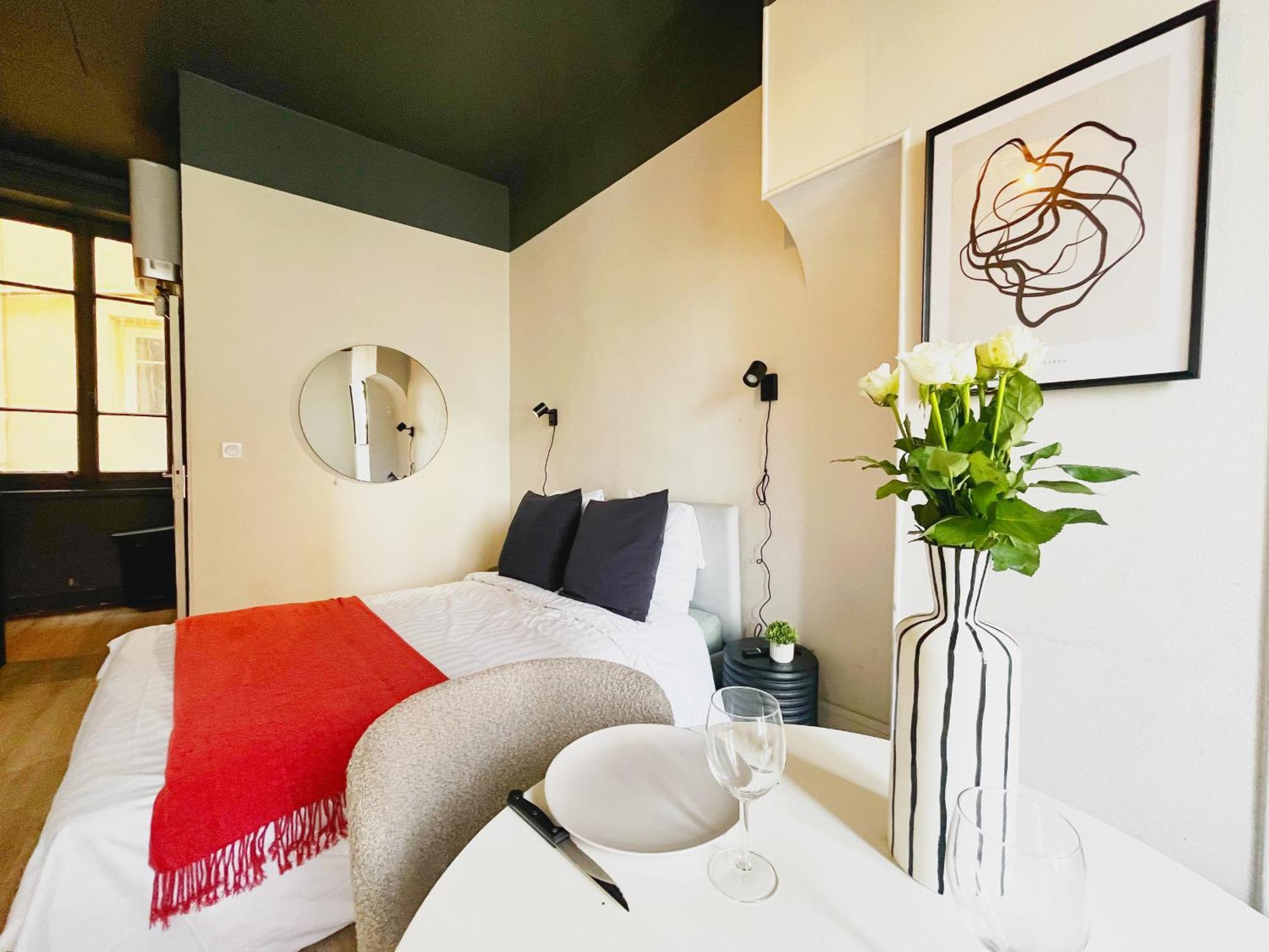 Suite Opium Lyon Ngoại thất bức ảnh